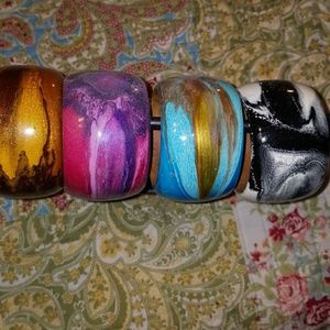 Set Of 4 Wood Bangles